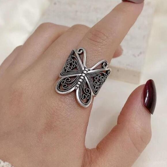 Butterfly Ring Retro Boho Silver Adjustable Band Size 6-10 Vintage Style - Picture 2 of 5